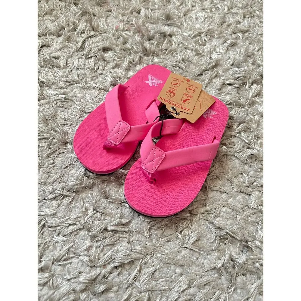NWT ZeroXposur Kid’s Size 12/13 Flip Flops for Girls  Pink